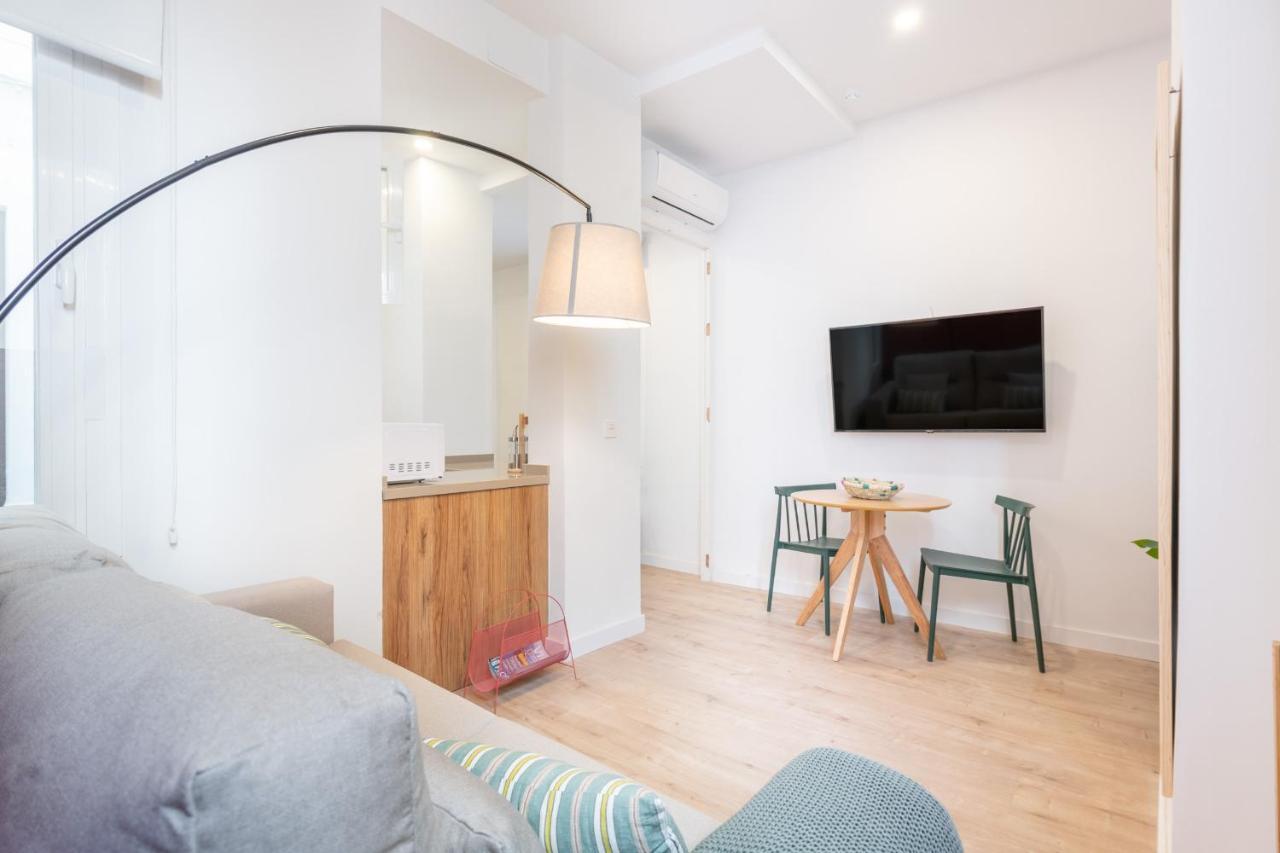 Apartamentos Luna Suites Palacio Dorita Гранада Экстерьер фото