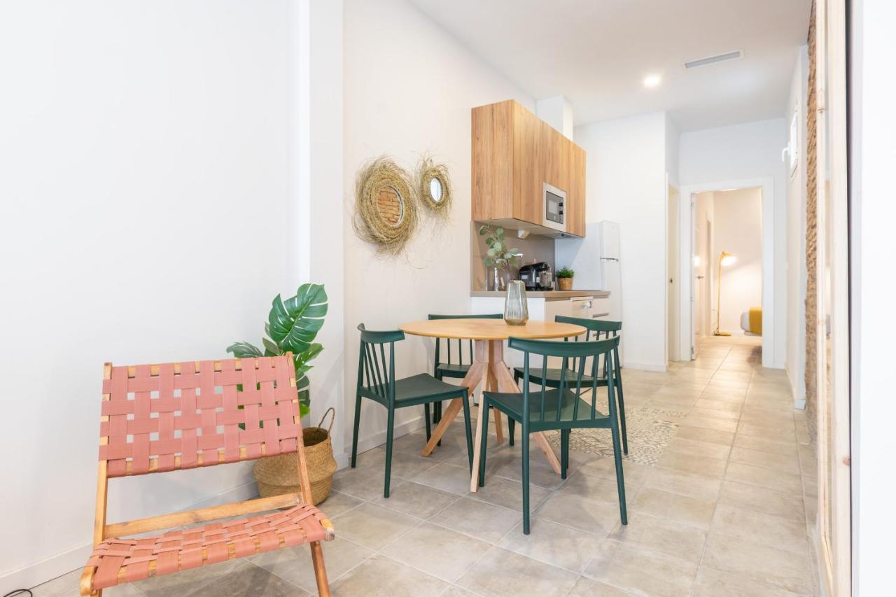 Apartamentos Luna Suites Palacio Dorita Гранада Экстерьер фото