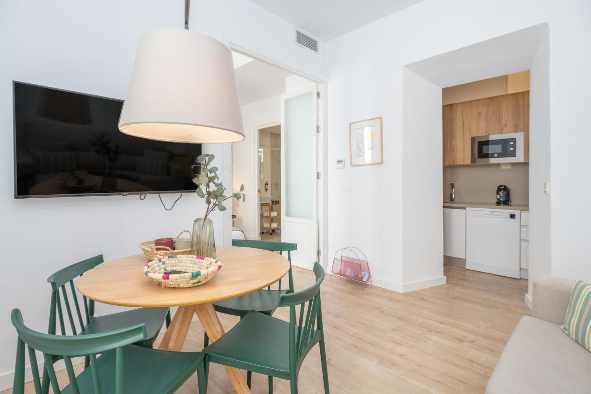 Apartamentos Luna Suites Palacio Dorita Гранада Экстерьер фото